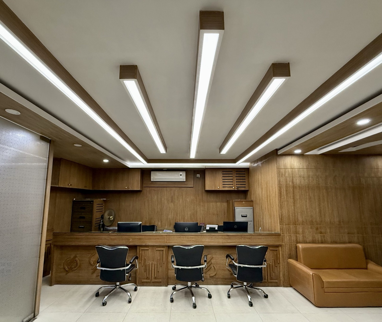 Amanat Aviation Services office in Dhaka
